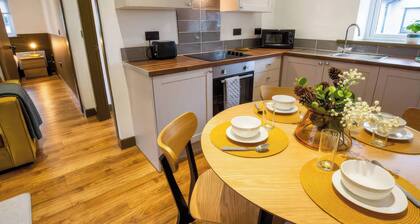 Oakwood Apartment