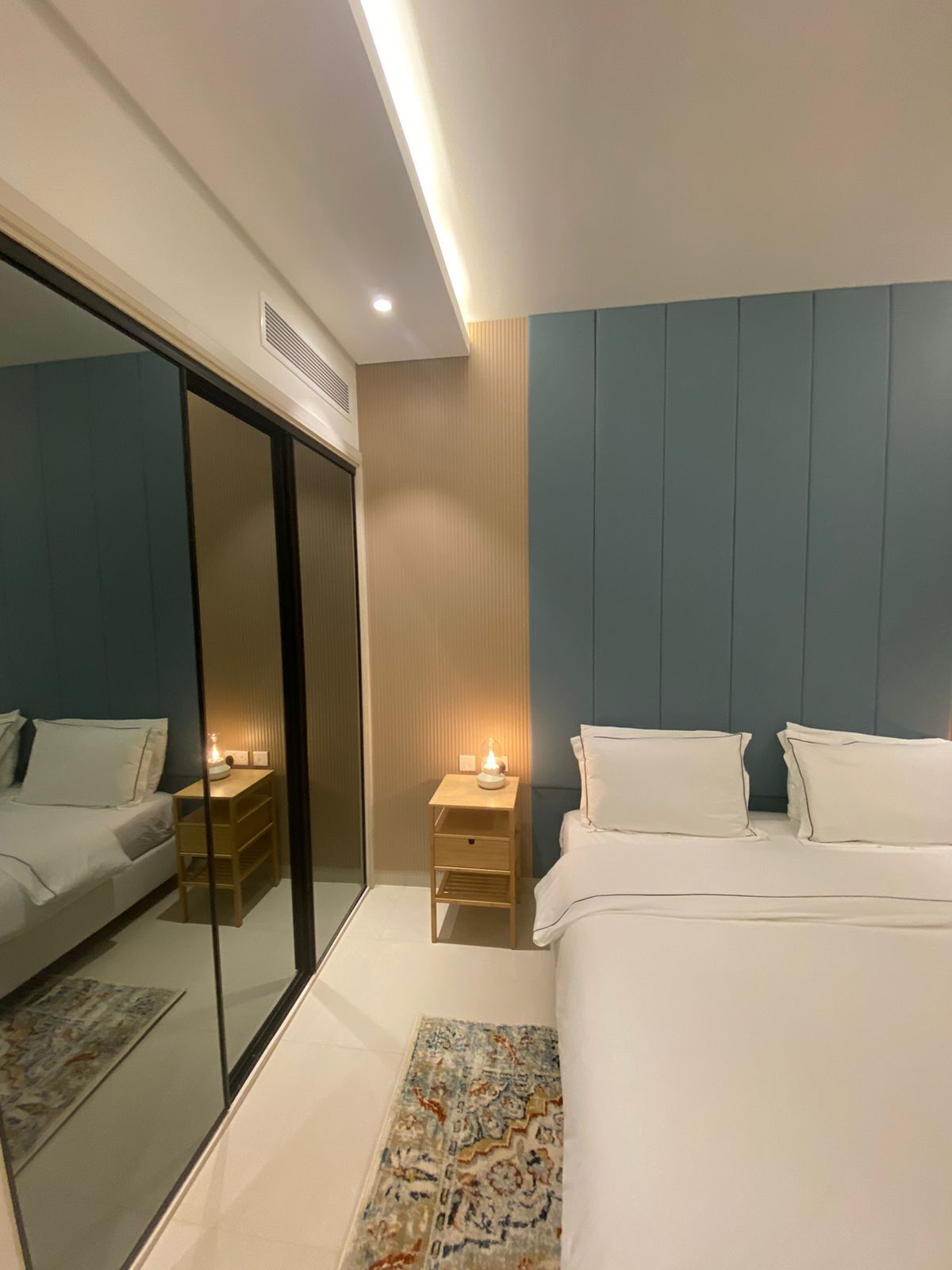 2 habitaciones, tabla de planchar con plancha, wifi y ropa de cama 