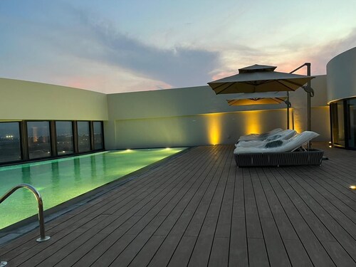 Almouj St. 2-BHK. LAR209- Liaqat Airport Residence