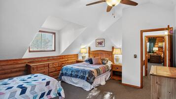 Travel crib, WiFi, bed sheets