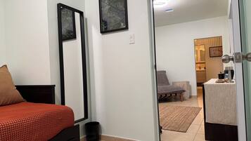 Internet, bed sheets