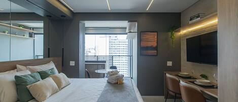 1 bedroom, iron/ironing board, free WiFi, bed sheets