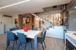 Dining - Casa a Roddi con vista sulle Colline (Roddi)