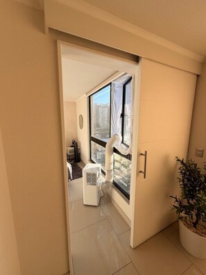 Interior - HOM I Wifi Urbano Vista Calido Metro Cercano (Santiago)