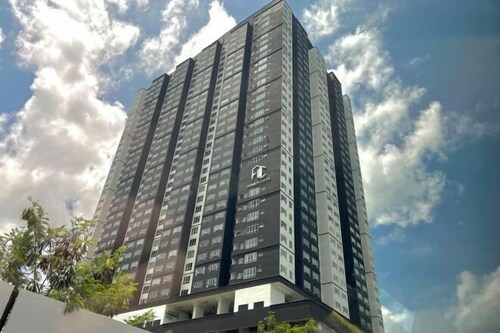 Amber Cove Melaka by Manhattan Group