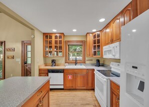 Studio (4 Bedrooms) | Fasilitet på overnattingsstedet