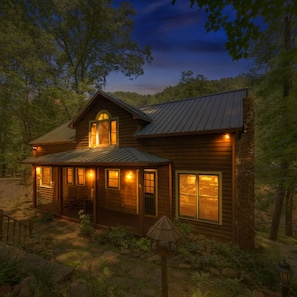 Studio (4 Bedrooms) | Property amenity - River's Edge Retreat (Sevierville)