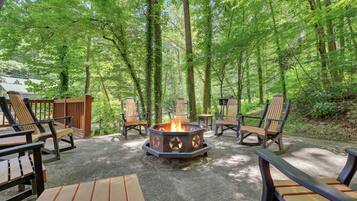 Studio (4 Bedrooms) | Ausstattung der Unterkunft