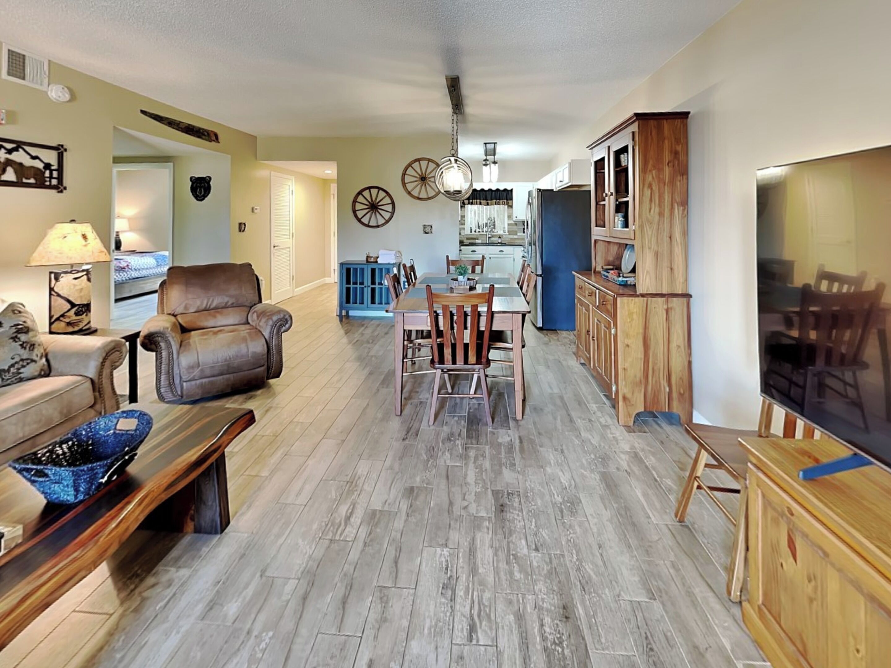 Condo (2 Bedrooms) | Property amenity