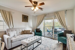 TV, fireplace - 3 Mi to Dtwn! Holiday Hills Golf Retreat (Branson)