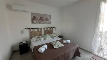 1 camera, Wi-Fi, lenzuola