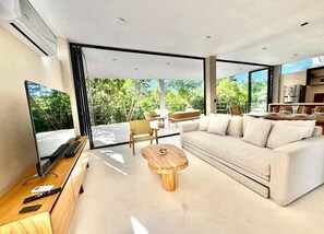 TV - 2-bedroom apartment with AC, fitness room in  Tulum, Mexico (Tulum)