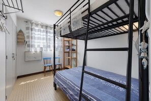 2 bedrooms, iron/ironing board - 'Terrasse du 7' Apartment with Sea View and Private Terrace (Notre-Dame-de-Monts)