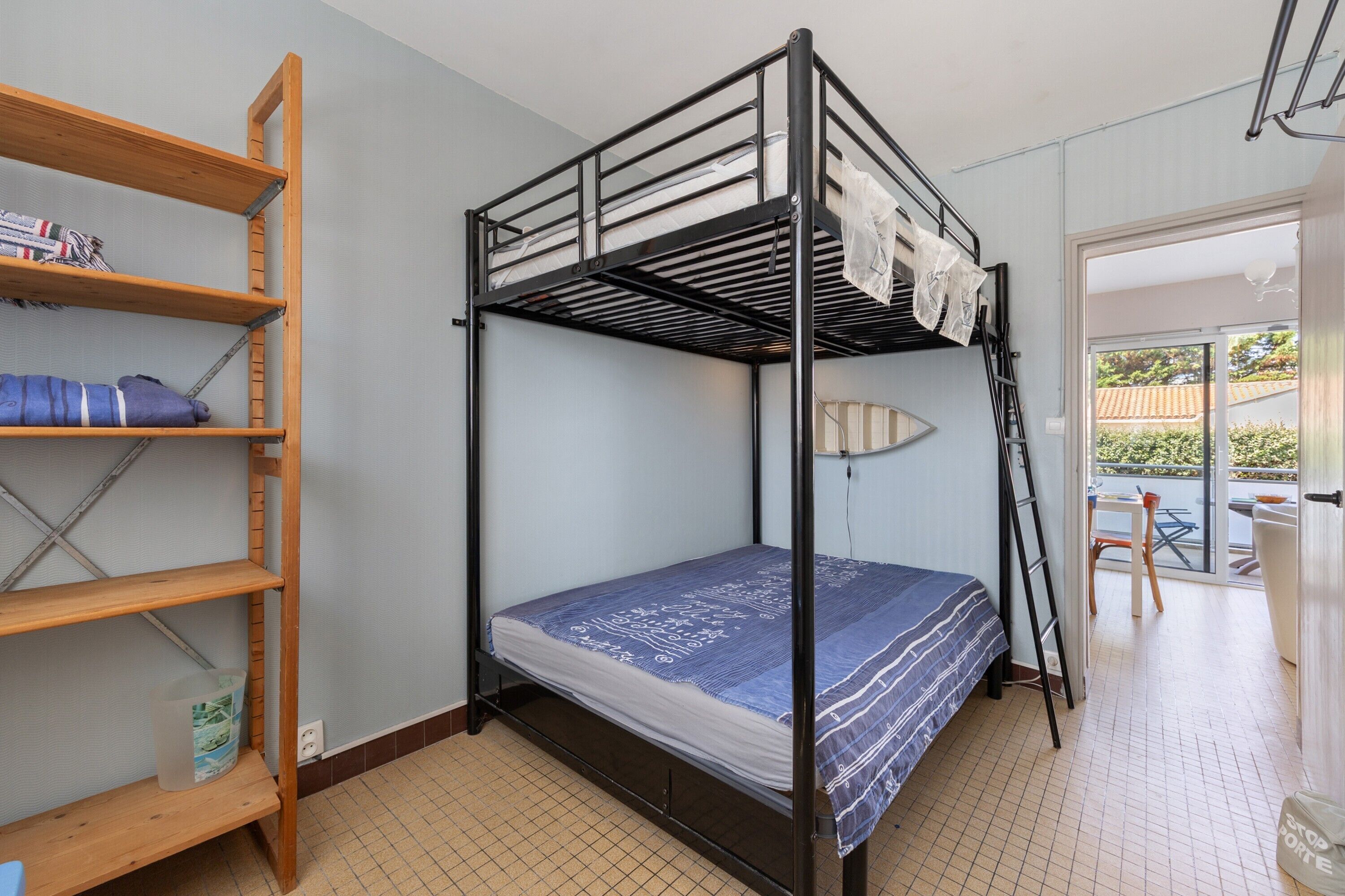 1 bedroom, iron/ironing board