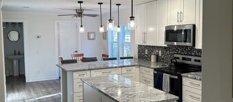 Spacious 4-bedroom house in lovely Ocala located on horse farm