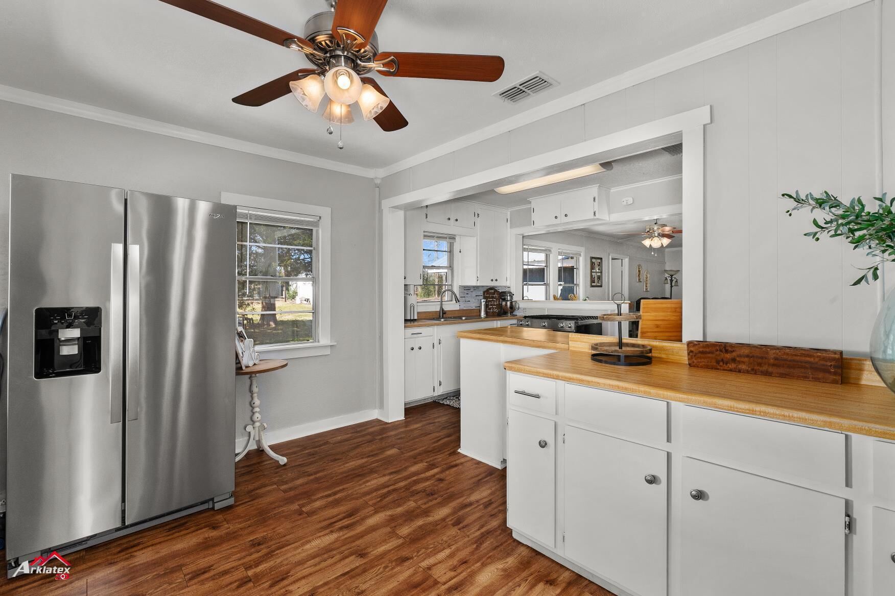 Microondas, horno y parrilla de estufa 