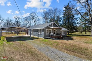 Exterior - Murvaul Retreat (Carthage)