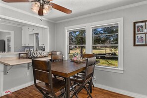 Dining - Murvaul Retreat (Carthage)