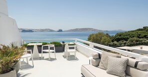 Terrace/patio -  Hotiday Mykonos North Coast (Mykonos)