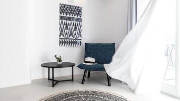 Double Room | Minibar, in-room safe, free WiFi, bed sheets