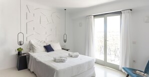 Double Room | Minibar, in-room safe, free WiFi, bed sheets -  Hotiday Mykonos North Coast (Mykonos)