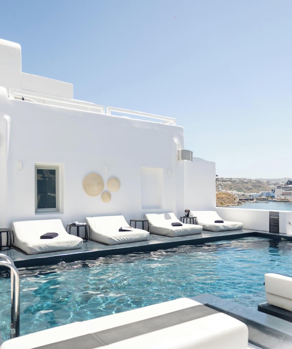 Outdoor pool -  Hotiday Mykonos North Coast (Mykonos)