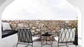 Quarto casal | Frigobar, cofres nos quartos, Wi-Fi de cortesia, roupa de cama