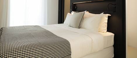 Double Room | Minibar, in-room safe, free WiFi, bed sheets