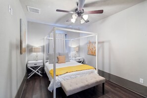 3 bedrooms, WiFi