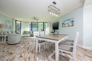 Dining - Phoenix on the Bay 1215 (Orange Beach)