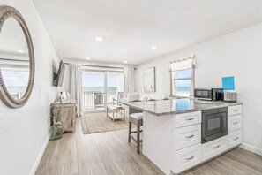 Interior - Oceanview Seaside Cottage | Walkout Beach Access (Indian Shores)