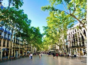 Miscellaneous - Bright and Comfortable Apartment for Families and Groups (Barcelona)