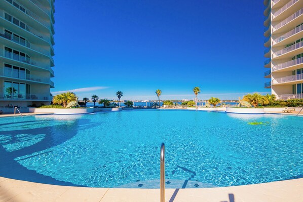 Indoor pool - Caribe The Resort D401 (Orange Beach)