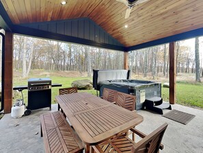House (3 Bedrooms) | Property amenity - Mountain Whisper (McHenry)