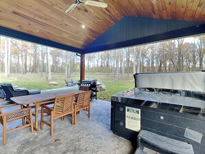 House (3 Bedrooms) | Property amenity - Mountain Whisper (McHenry)