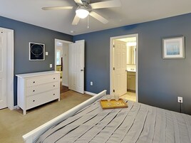 House (3 Bedrooms) | Property amenity