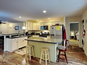 House (3 Bedrooms) | Property amenity