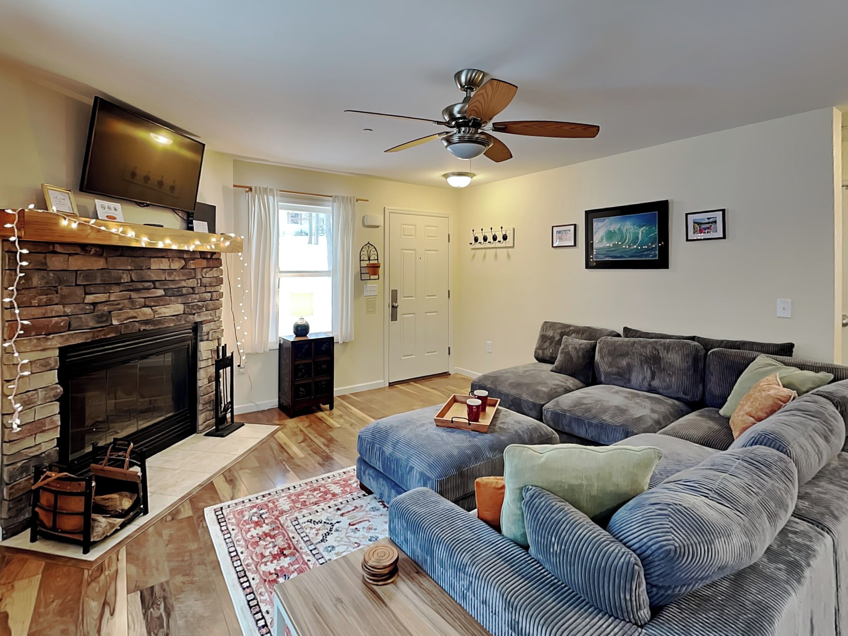 House (3 Bedrooms) | Front of property