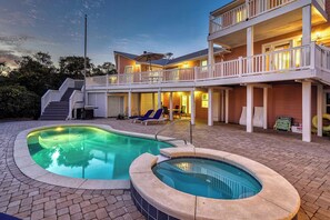 A heated pool - ☀️Private Pool - Gulf Views - Steps to Beach - Sheer Bliss☀️ (Miramar Beach)