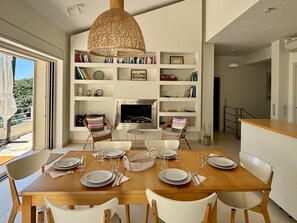 Dining - Villa 'Ktima Bird Paradise - Three-Bedroom' with Sea View, Balcony and Wi-Fi (Yenion)