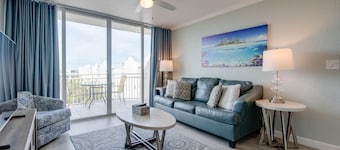The Saint Kitts Suite | Breathtaking View, Heated Pool