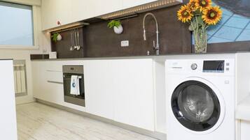 Apartemen Deluks | Dapur pribadi