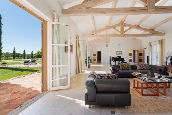 Interior - Domaine Sainte Cecile du Parc (Pézenas)