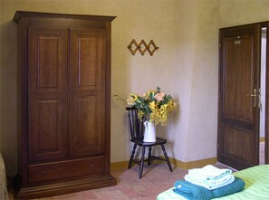 2 habitaciones, wifi y ropa de cama