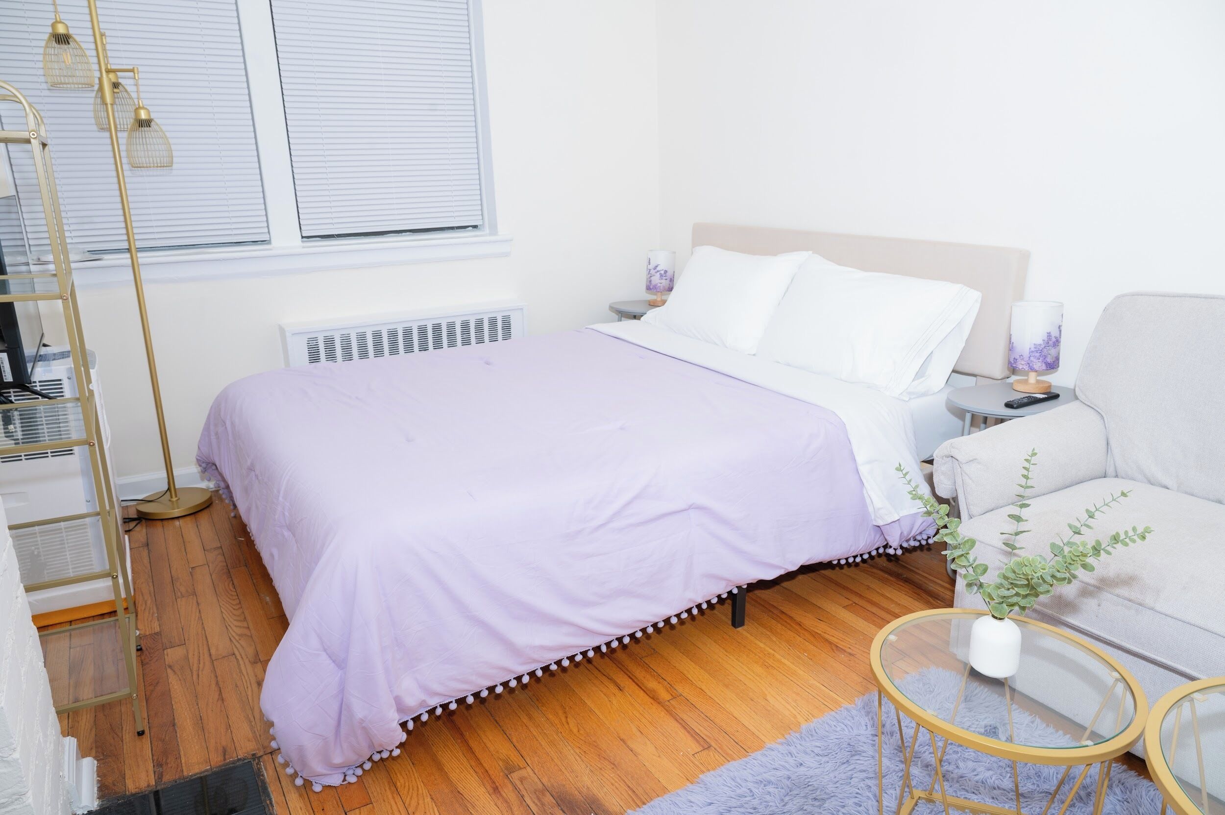 1 bedroom, iron/ironing board, internet, bed sheets