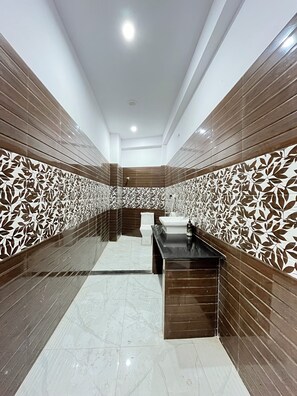 เบาะปรับระดับความสูงโถสุขภัณฑ์