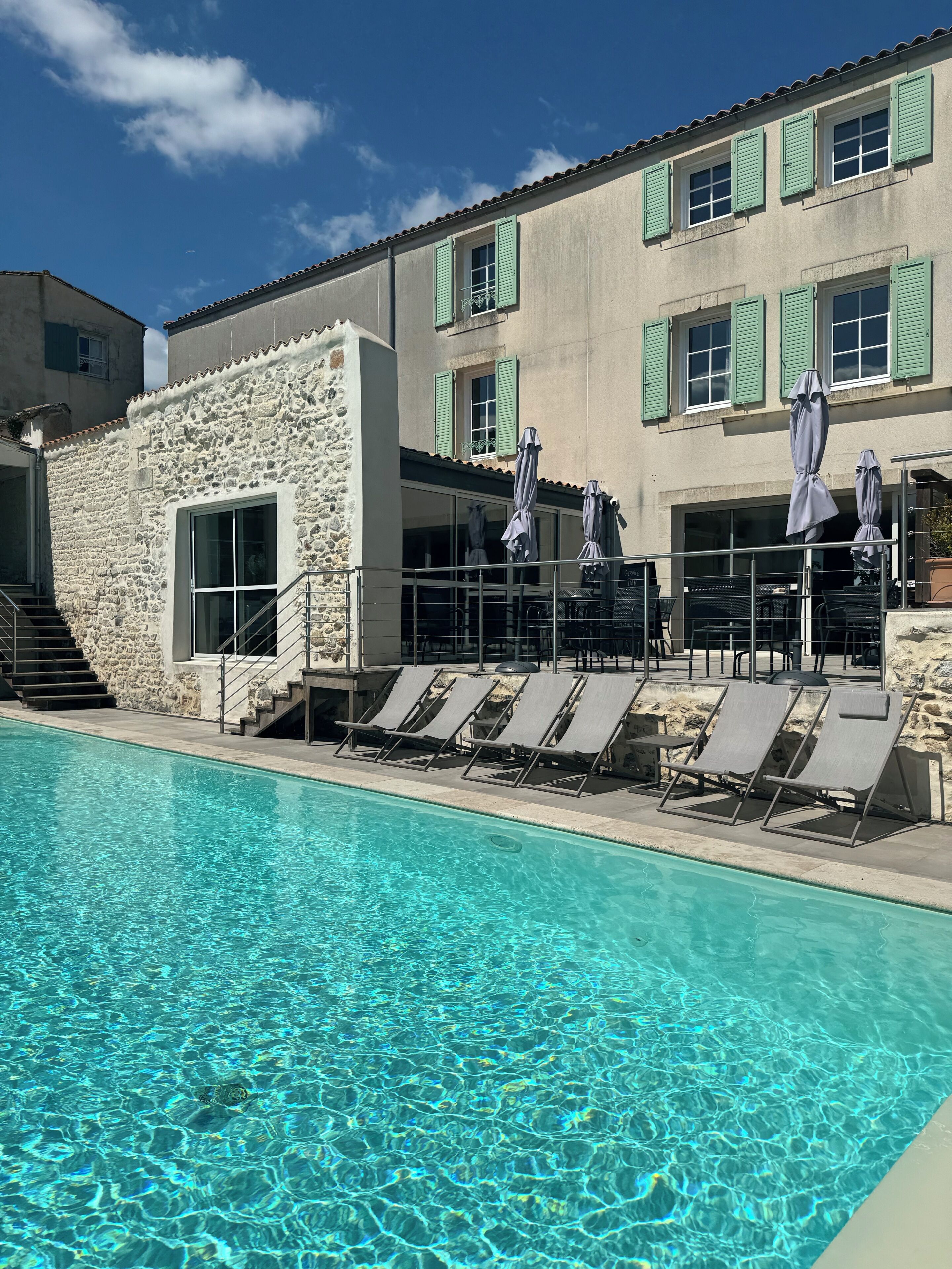 Seasonal outdoor pool