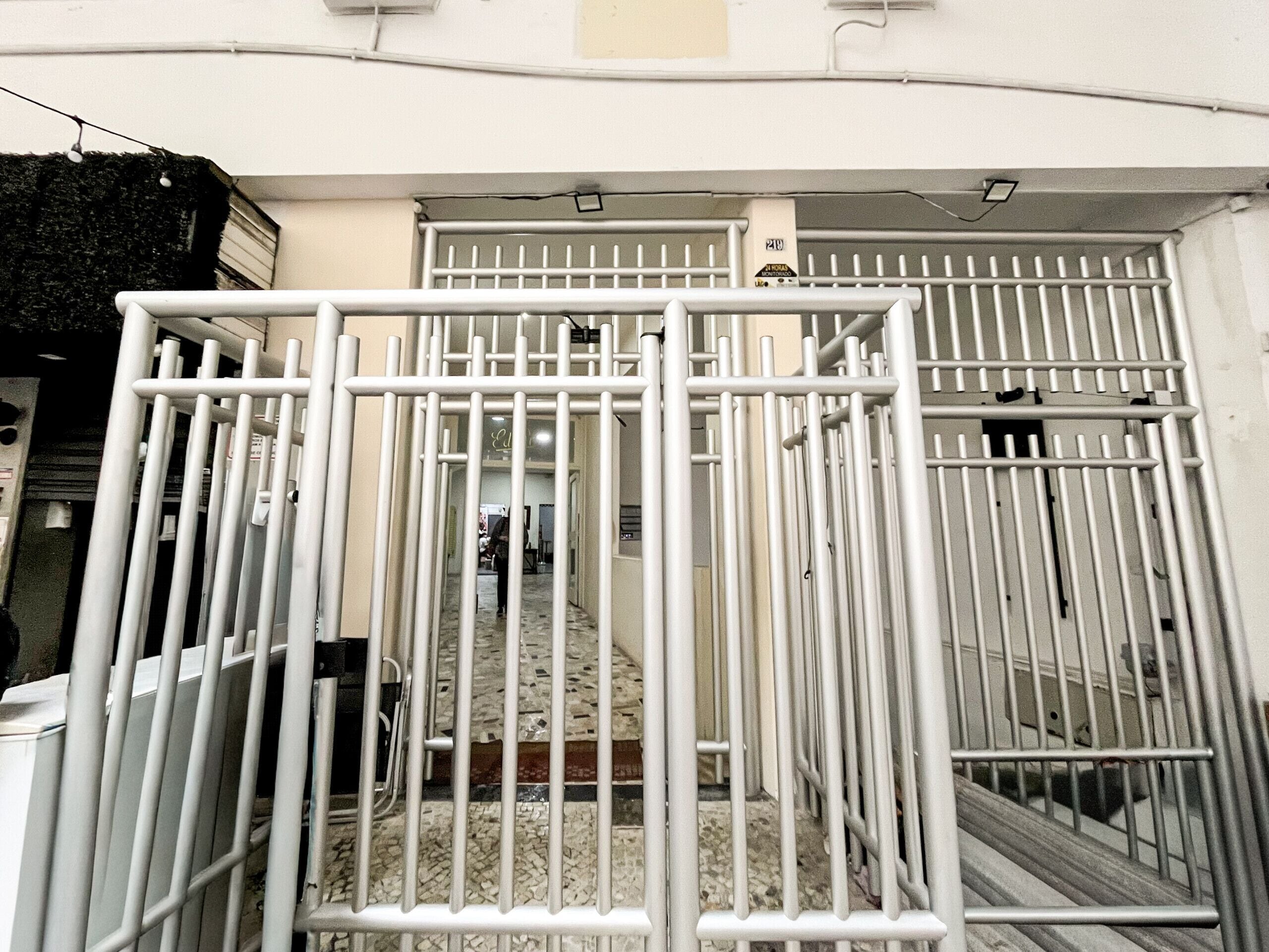 Studio, Boleh Merokok