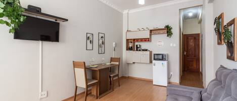 Apartment, Smoking | 1 bedroom