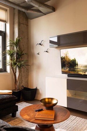 Fernseher
